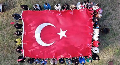 Gençler Cumhuriyet kampında bir araya geldi