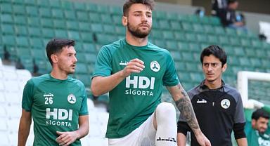 Giresunspor'da taşlar yerinden oynadı