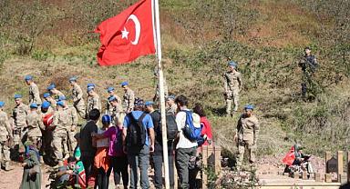 Karadeniz'in Çanakkalesinde saygı yürüşü