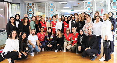 Kızılay gönüllüsü kadınlar “sağlık elçisi” oluyor