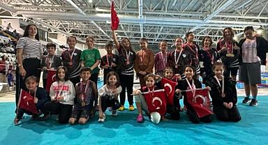 Kulaçlar Cumhuriyet için atıldı