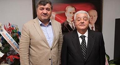 MHP'ye ziyaretçi akını
