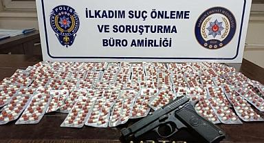 Samsun Emniyeti devrede: 1338 sentetik ecza ele geçirildi