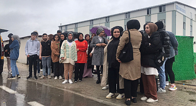 Tekstil fabrikası işçileri eylem yaptı