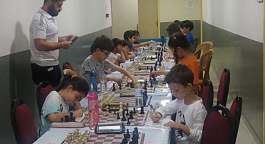 182 sporcu 'şah mat' dedi