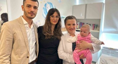 500 gram doğan Nisan bebek hayata tutundu