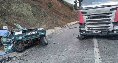 Feci kaza: 2 ölü, 1 yaralı