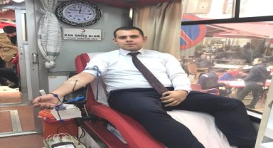Kaymakam Bayraktar'tan kan bağışına destek