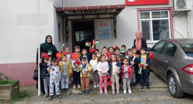 Ordu'da Minik Öğrenciler Filistinli Kardeşlerini Unutmadı