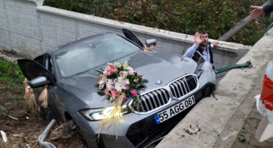 Samsun’da Gelin Arabası Kaza Yaptı: 2 Yaralı