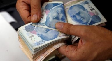 5 Bin TL İkramiye Çalışan Emeklilere de Yatacak