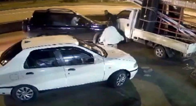 Fıkra Gibi Kaza: 2 Yaralı