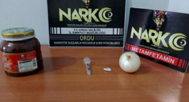 Uyuşturucu Salça Kavanozundan Çıktı