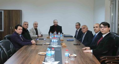 Vali Doruk: "Huzur ortamının devam etmesi en büyük dileğimiz"