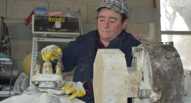 Atık mermerler dekoratif eşyalara dönüşüyor