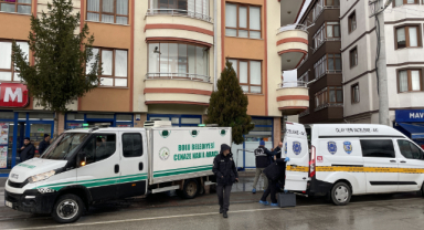 Balkondan düşen yaşlı adam hayatını kaybetti