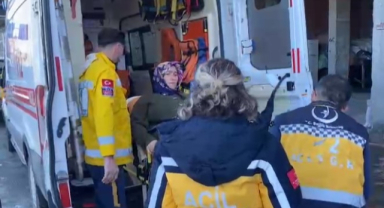 Buzda kayıp ayağını kıran kadının imdadına koştular