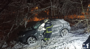 Buzlu yolda feci kaza: 1 ölü