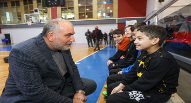 Canik Belediye Başkanı İbrahim Sandıkçı, öğrencilere yarıyıl tatilinde programlar düzenliyor
