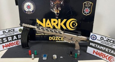 Düzce'de uyuşturucu satışına ve kullanıma darbe