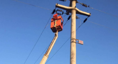 Elektrik akımına kapılan işçi ağır yaralandı