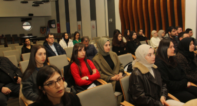 Gençler “E-Ticaret ve İhracat Semineri” ile bilgilendirildi