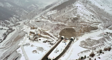 Giresun'un 2 bin 200 rakımlı Eğribel Geçidi'nde kesintisiz ulaşım