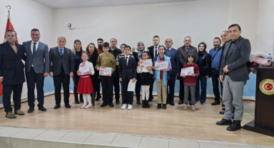 Giresun’un o ilçesinde “İstiklal Marşı'nı Güzel Okuma” birincileri seçildi