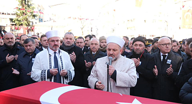 Siyasiler Görele'de şehide son görevdeydi