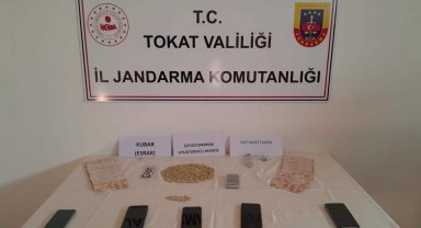 Tokat Jandarma Komutanlığından silah ve uyuşturucu operasyonu