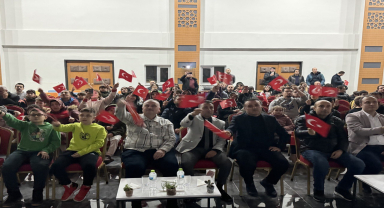 Türkiye'nin ilk uzay yolculuğu Düzce'de heyecanla izlendi