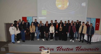 Yapay zeka ve metaverse teknolojileri konuşuldu