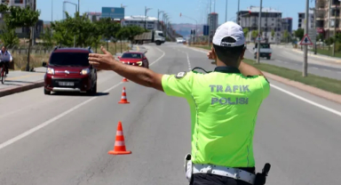 Yeni Yılda Trafik Cezaları Cüzdanları Sarsacak