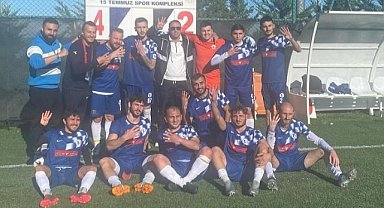 Yeniyolspor zirvede yalnız kaldı