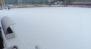Zonguldak'ta futbola kar engeli