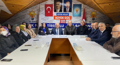 AK Parti Tirebolu heyeti toplandı