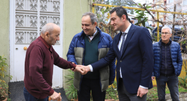 Seçim çalışmalarını sürdürüyorlar