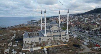 Doğu Karadeniz'in en büyük camisi o ilde yapılıyor...