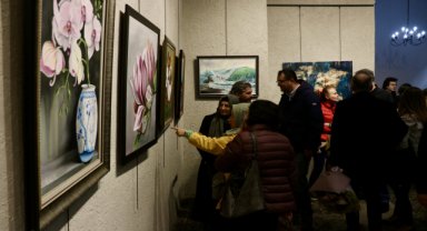 Doktorların eserlerinden oluşan "Şifadır Sanat" sergisi açıldı