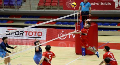 İşitme Engelliler Türkiye Voleybol Şampiyonası başladı