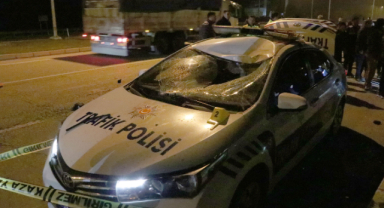 Kaçan aracın çarptığı polis memuru şehit oldu