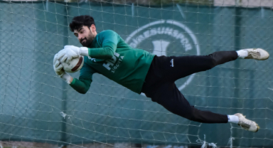 Kaleci Erkan’ın opsiyonu var