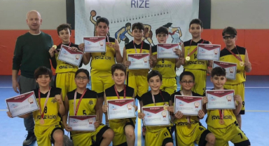Özel Yavuz Koleji, Basketbol Küçükler Grup Yarışmalarında zirvede