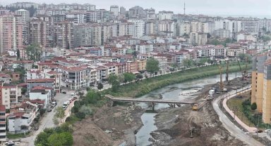 12 kişinin ölümüne yol açan fıkralık köprü yenileniyor