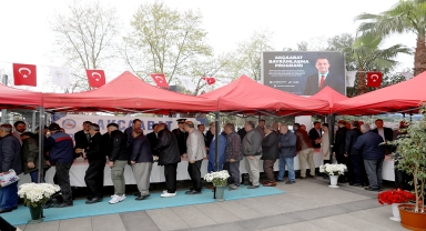 Akçaabat'ta bayramlaşma programı düzenlendi