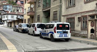 Aracının içerisinde ölü bulunan vatandaş toprağa verildi