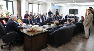 Başkan Memiş'e bayram ziyareti
