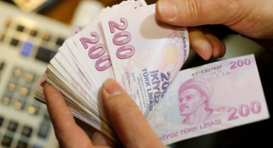Bayramda Çalışan İşçilere 2 Günlük Ücret Ödenecek