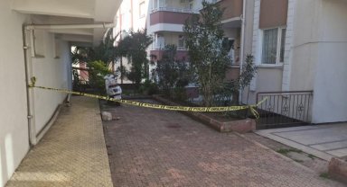Cam silerken 5. kattan düşen kadın yaşamını yitirdi