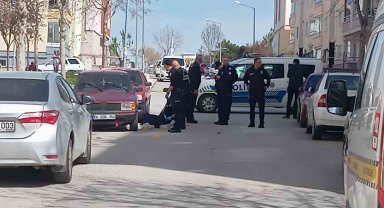 Cezaevi firarisi kendini vurdu